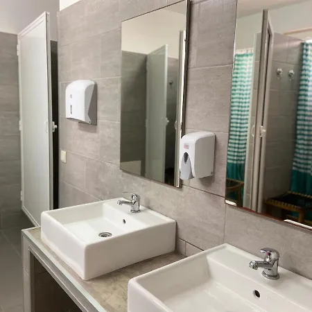 Releash 招待所 阿尔热祖尔